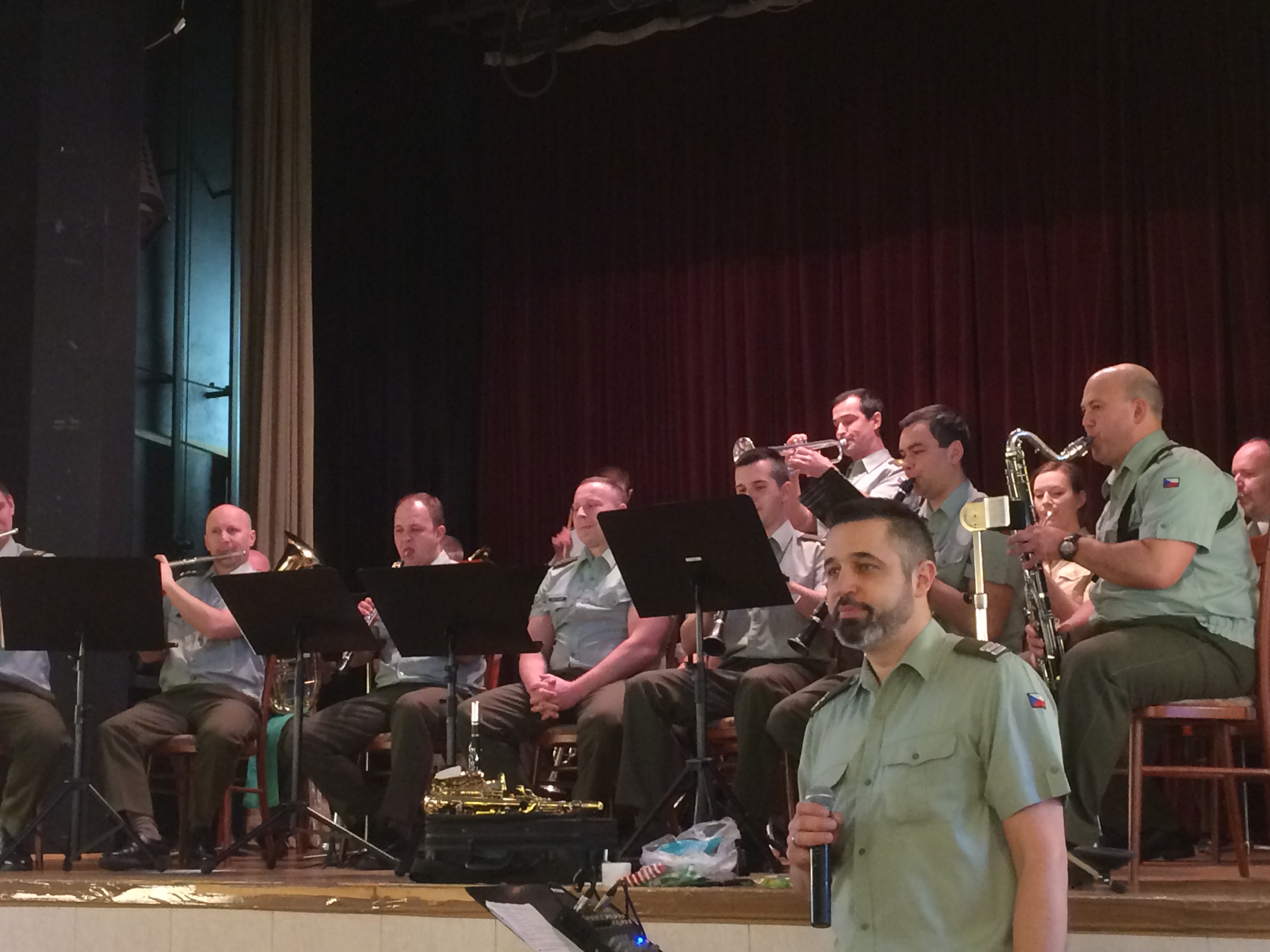 Pohádkový koncert v armádním domě