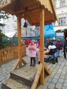 Zajíčci se těší na Vánoce